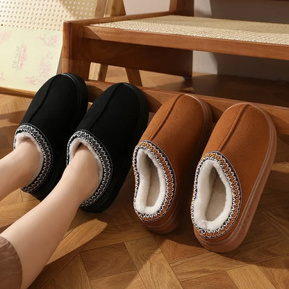 New Fashion Fluffy Platform Slippers for Women 2025 Winter Plush
