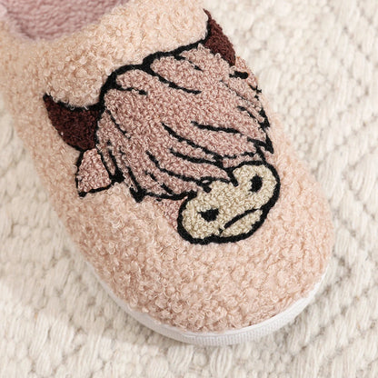 Winter Slippers Non-Slip Highland Cow Slippers Warm Plush Home Slipper House Flat Floor Soft Slides Cozy Couple Slip-On Slippers