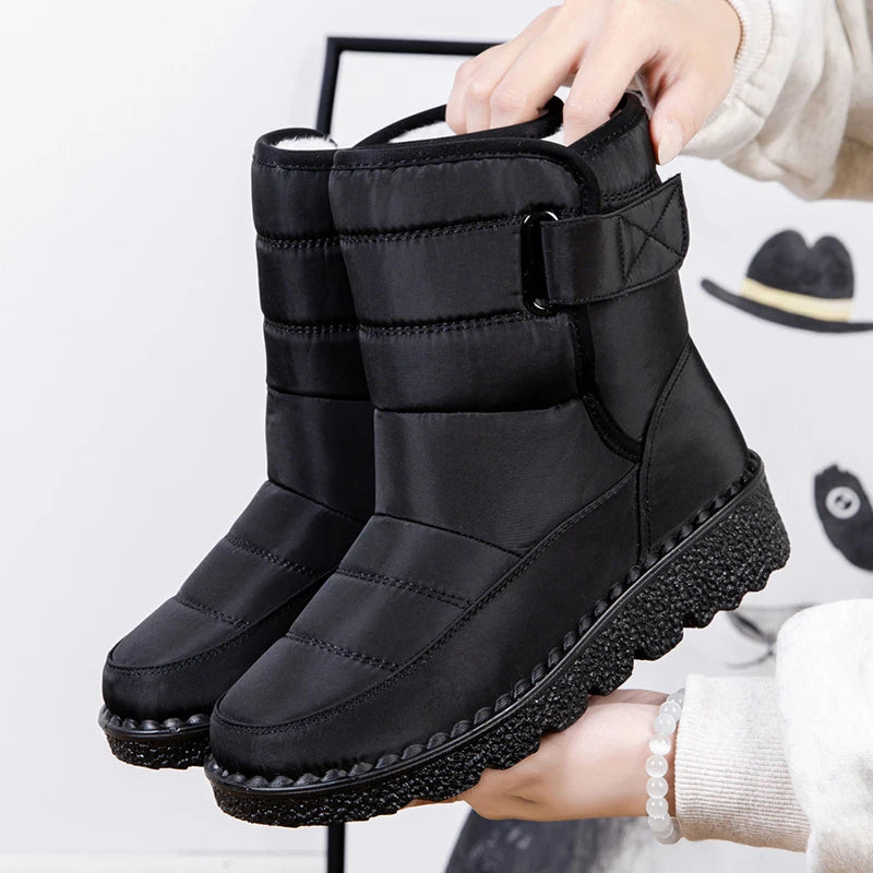 Women’s Waterproof Plush Platform Snow Boots