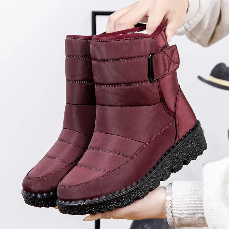 Women’s Waterproof Plush Platform Snow Boots